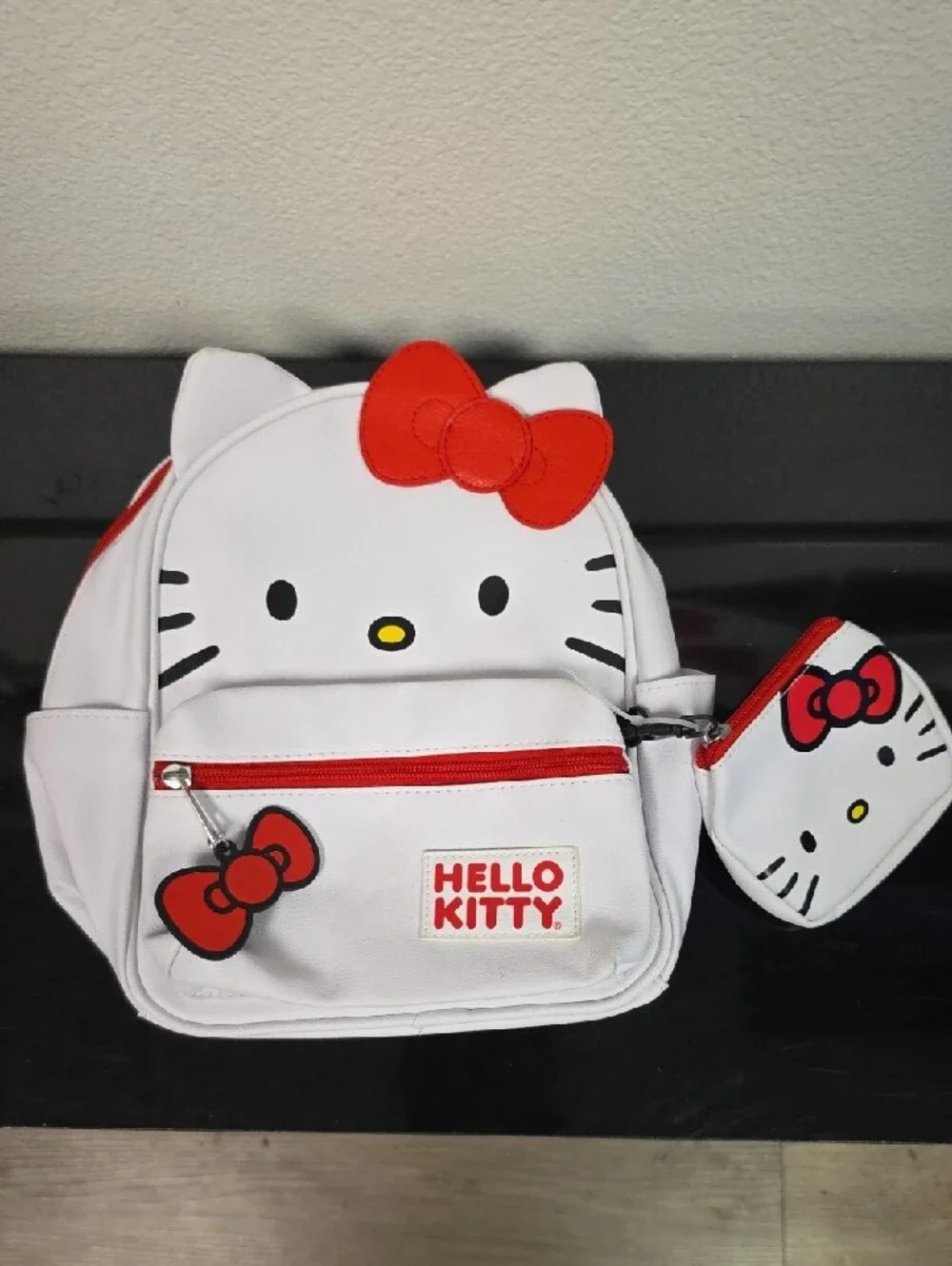 Hello Kitty hello kitty